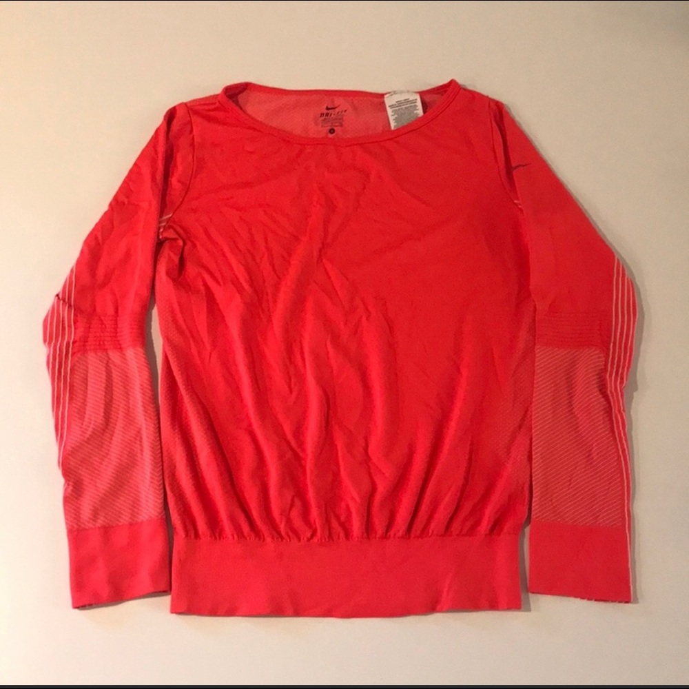 NIKE DRI-Fit athletic  Top -size S